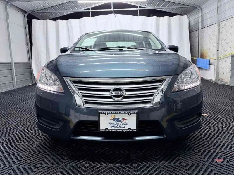 2015 Nissan Sentra 7th Gen - Image 2 of 12