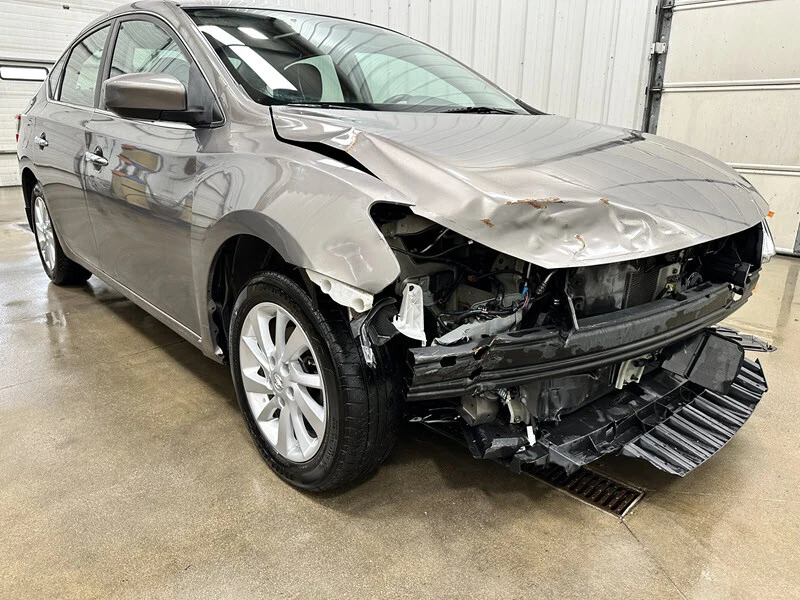 2015 Nissan Sentra 7th Gen - Image 19 of 21