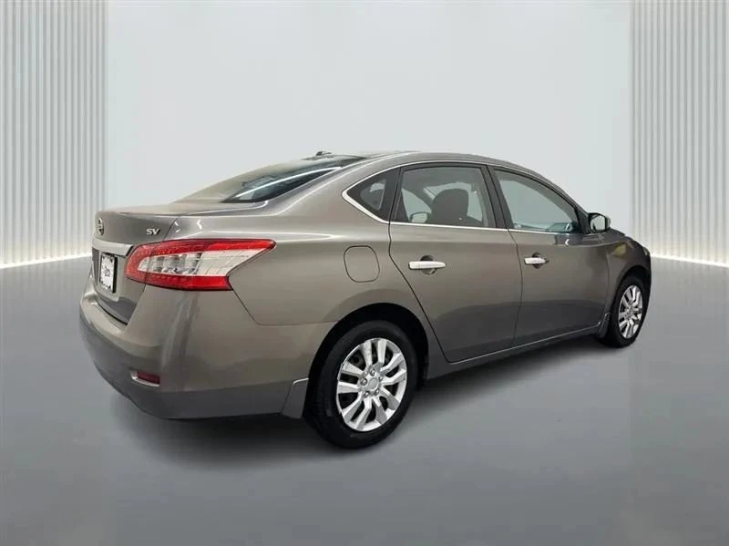 2015 Nissan Sentra 7th Gen - Image 5 of 12