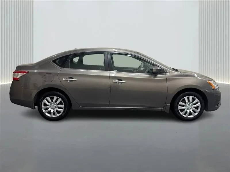 2015 Nissan Sentra 7th Gen - Image 6 of 12