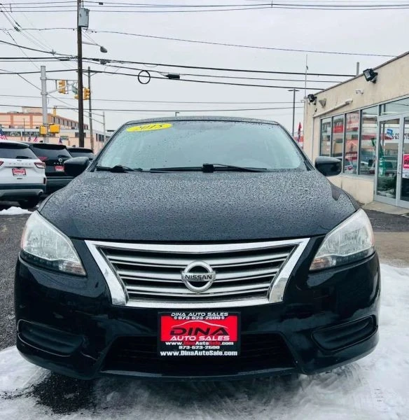 2015 Nissan Sentra 7th Gen - Image 2 of 12