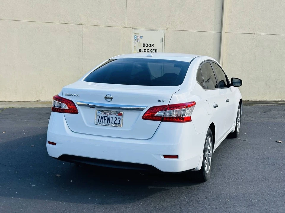 2015 Nissan Sentra 7th Gen - Image 6 of 20