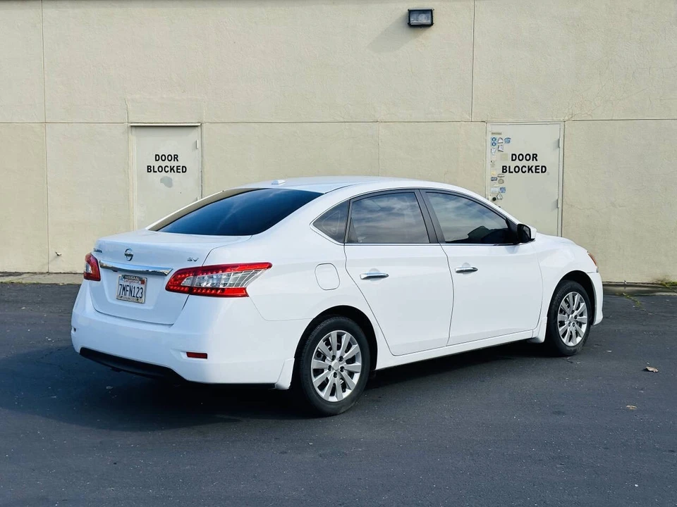2015 Nissan Sentra 7th Gen - Image 5 of 20