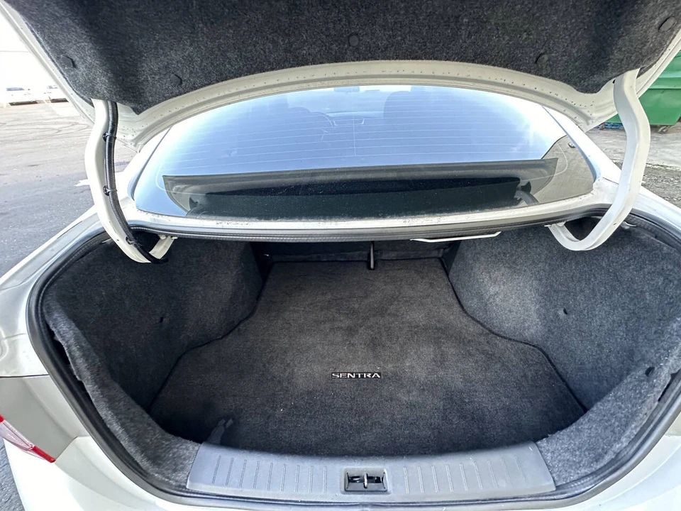 2015 Nissan Sentra 7th Gen - Image 19 of 20