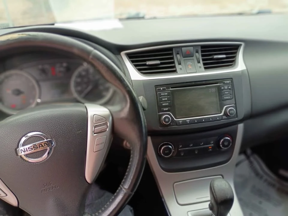 2015 Nissan Sentra 7th Gen - Image 6 of 10