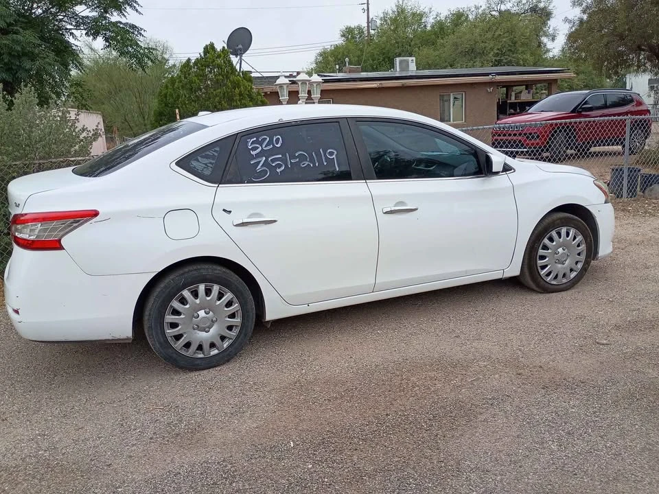 2015 Nissan Sentra 7th Gen - Image 3 of 10