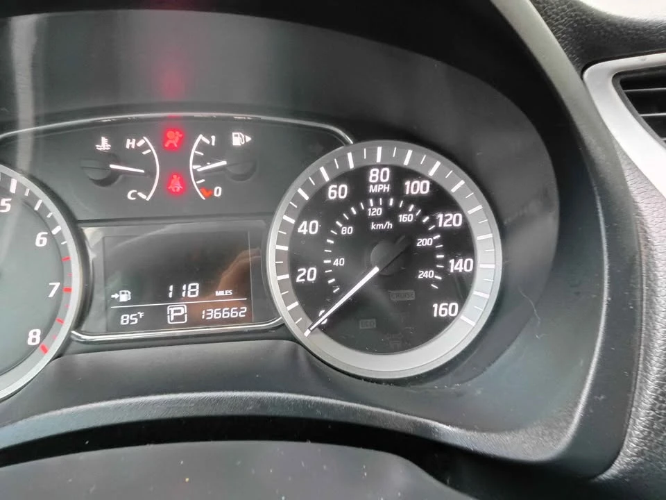 2015 Nissan Sentra 7th Gen - Image 13 of 18