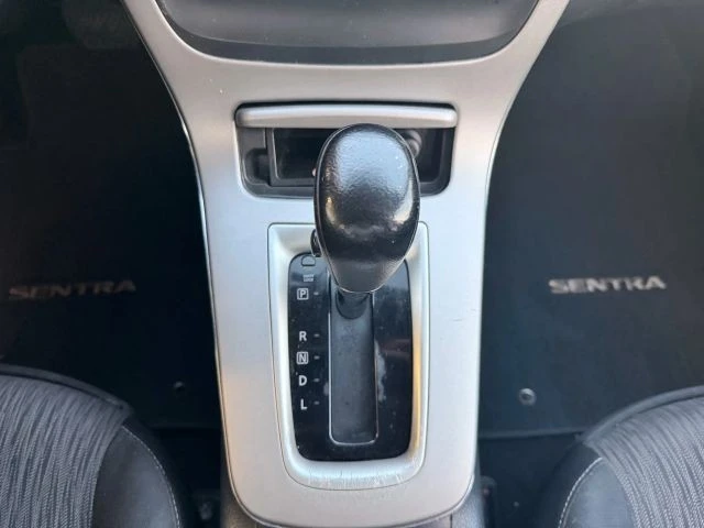 2015 Nissan Sentra 8th Gen - Image 18 of 21