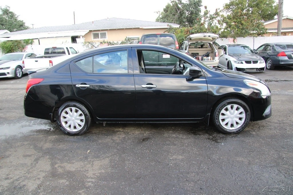 2015 Nissan Versa - Image 7 of 21