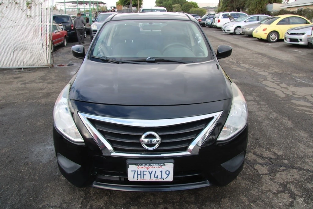 2015 Nissan Versa - Image 10 of 21