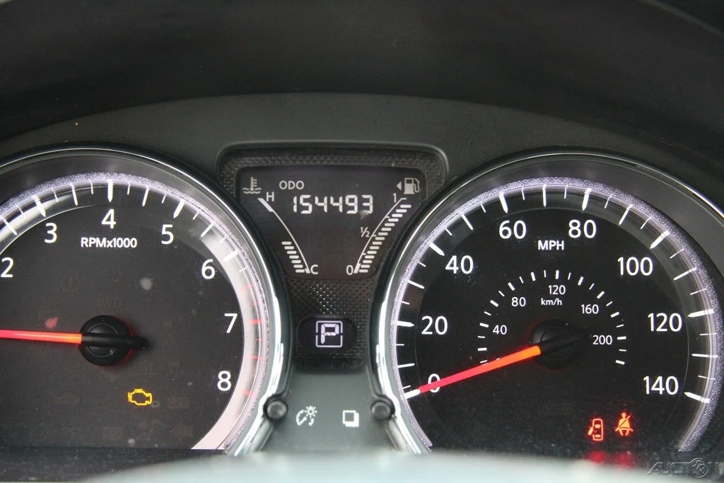2015 Nissan Versa - Image 16 of 21