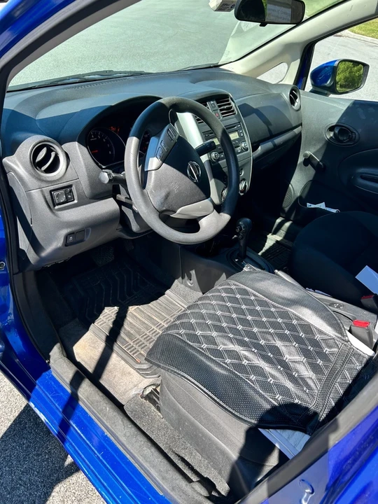 2015 Nissan Versa - Image 5 of 6
