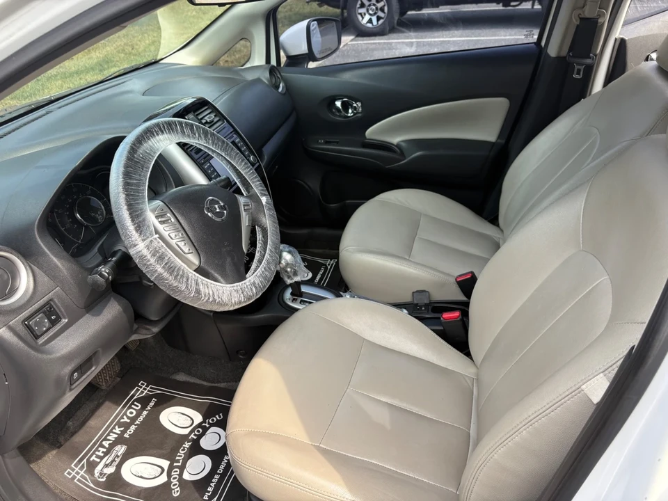 2015 Nissan Versa - Image 7 of 18