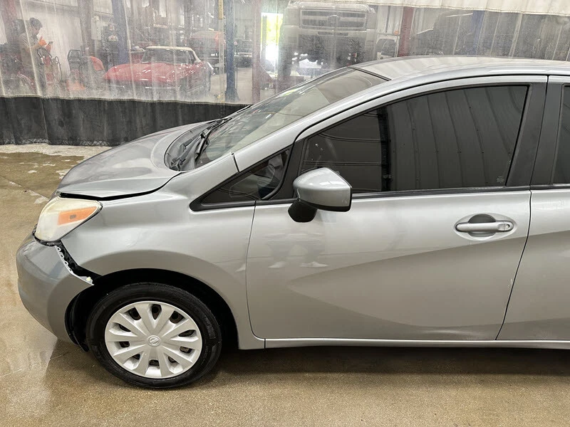 2015 Nissan Versa - Image 7 of 12