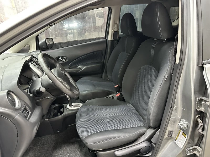 2015 Nissan Versa - Image 10 of 21