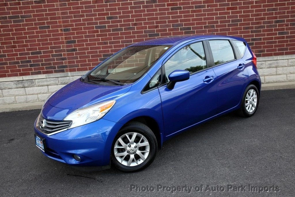 2015 Nissan Versa - Image 4 of 12