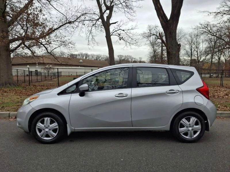 2015 Nissan Versa - Image 7 of 12