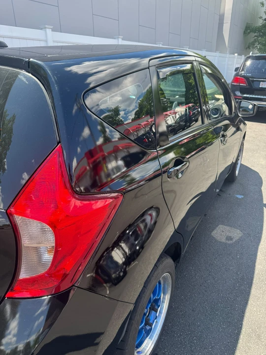 2015 Nissan Versa - Image 7 of 9