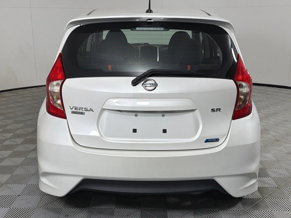 2015 Nissan Versa - Image 6 of 21