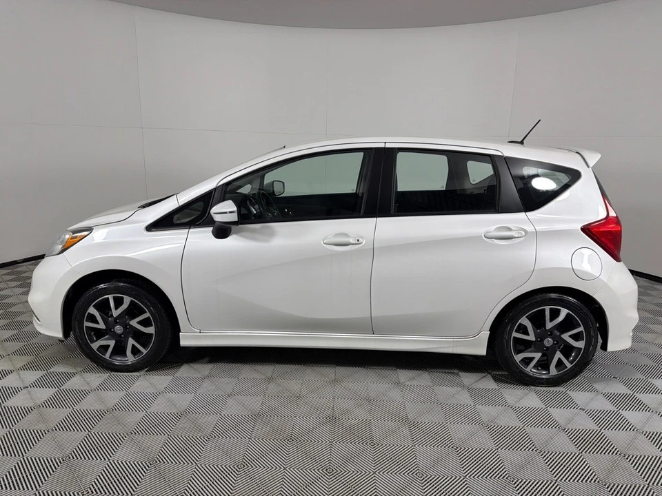 2015 Nissan Versa - Image 8 of 21