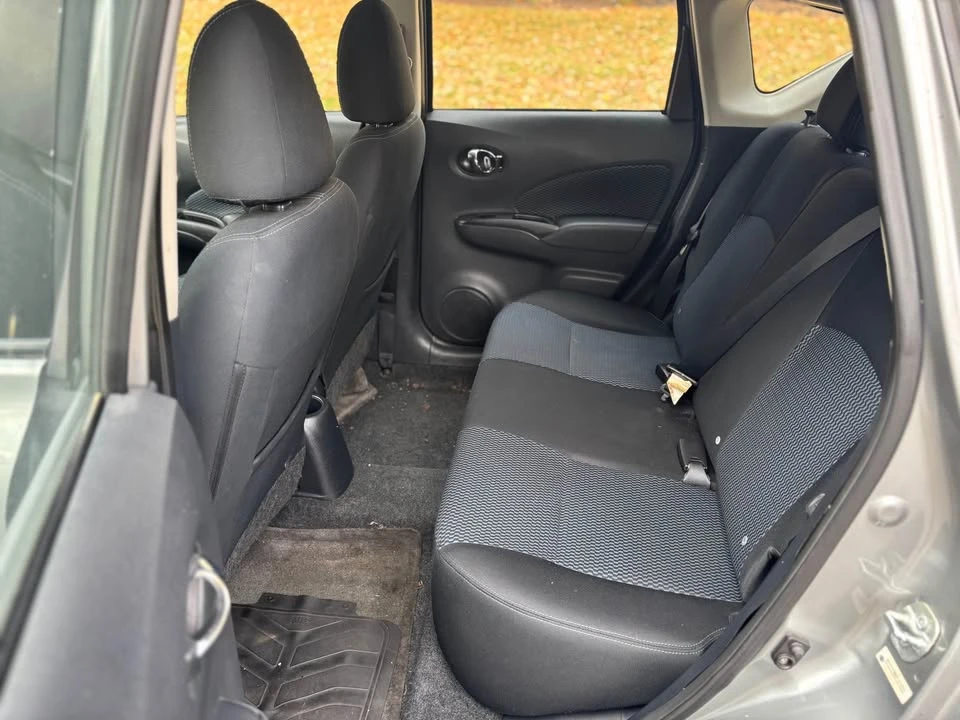 2015 Nissan Versa - Image 13 of 15