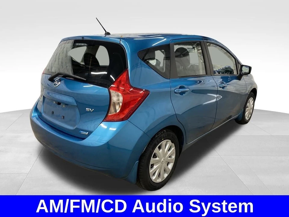 2015 Nissan Versa - Image 4 of 12