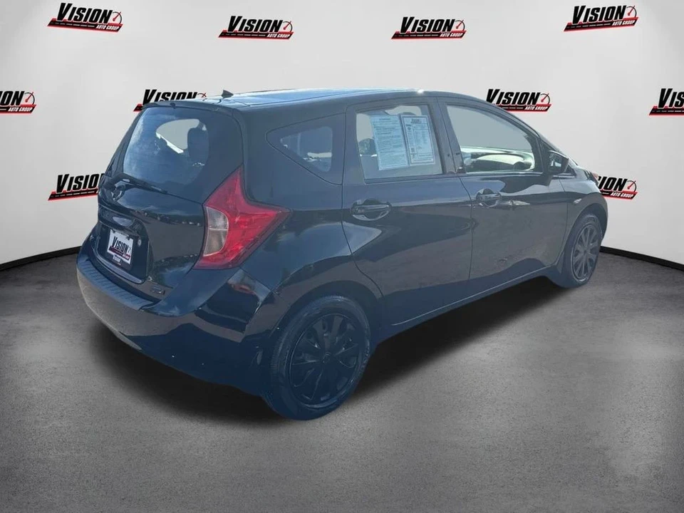2015 Nissan Versa - Image 5 of 12