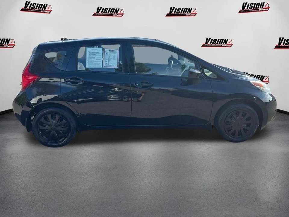 2015 Nissan Versa - Image 4 of 12