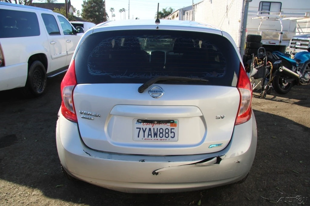2015 Nissan Versa - Image 5 of 21