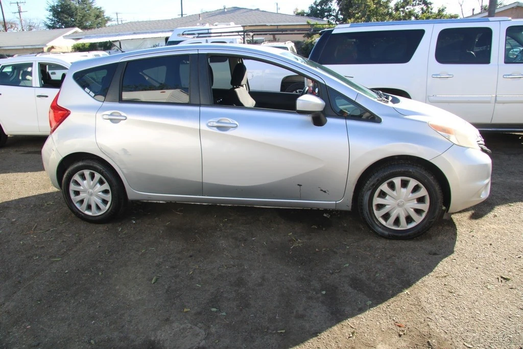 2015 Nissan Versa - Image 7 of 21