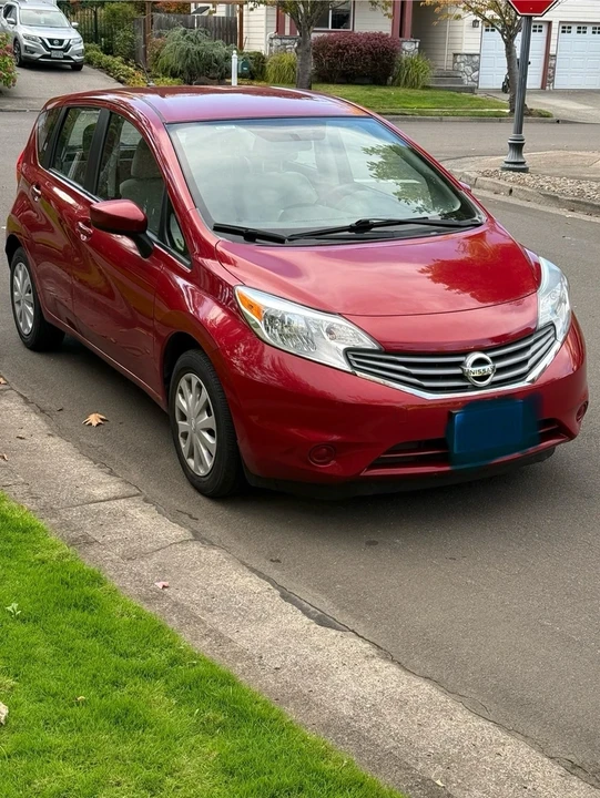 2015 Nissan Versa - Image 2 of 19