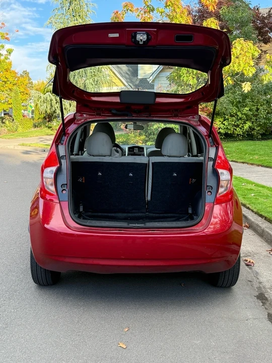 2015 Nissan Versa - Image 4 of 19