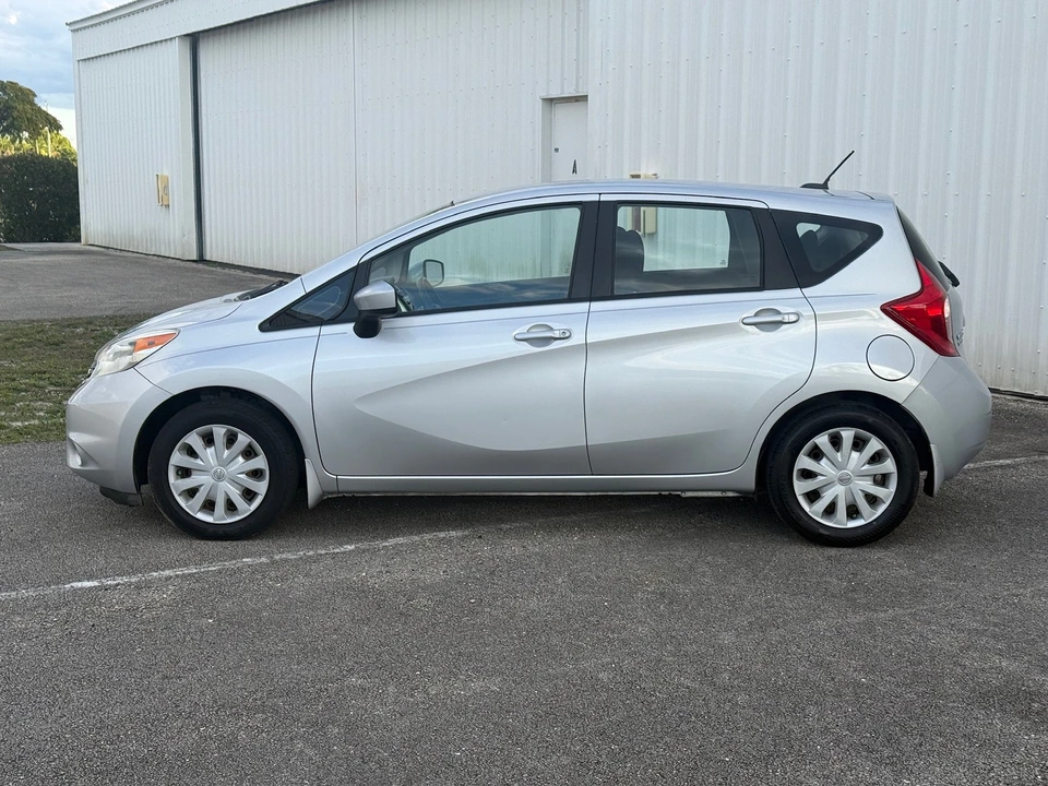 2015 Nissan Versa - Image 9 of 21