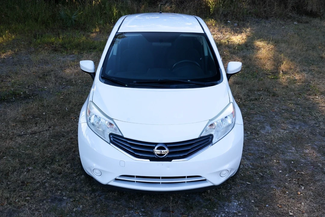 2015 Nissan Versa - Image 19 of 21