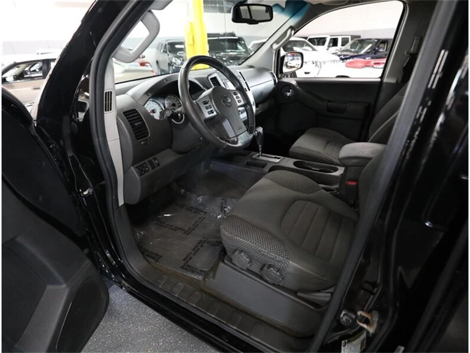 2015 Nissan Xterra 2nd Gen - Image 30 of 31