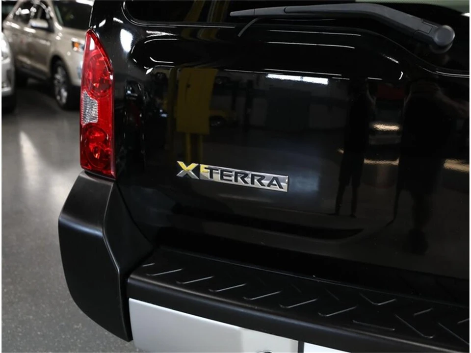 2015 Nissan Xterra 2nd Gen - Image 14 of 31