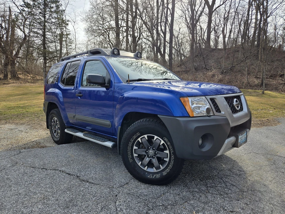 2015 Nissan Xterra 2nd Gen - Image 9 of 31