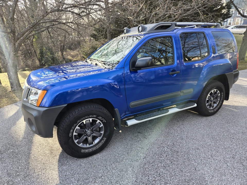 2015 Nissan Xterra 2nd Gen - Image 11 of 31