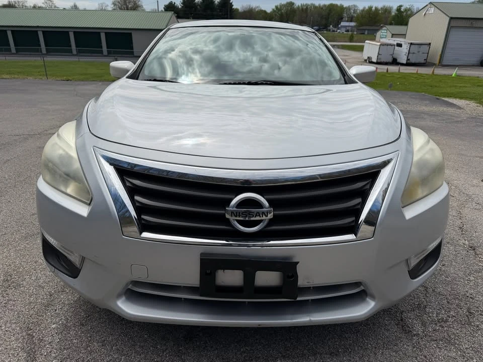 2015 Nissan Altima 5th Gen - Image 9 of 20