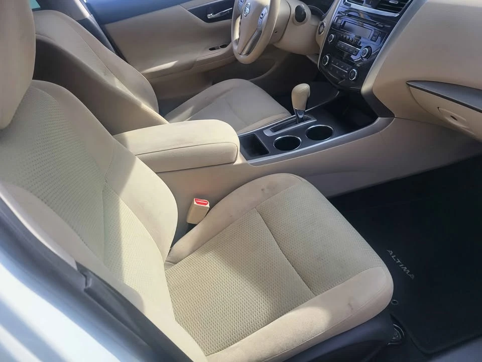2015 Nissan Altima 5th Gen - Image 11 of 15