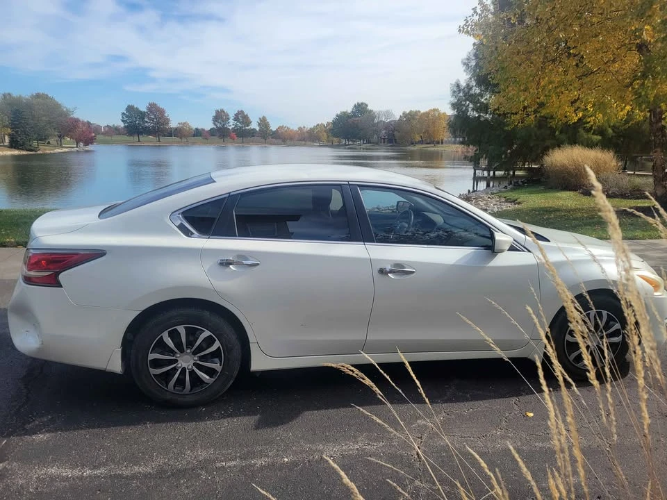 2015 Nissan Altima 5th Gen - Image 7 of 15
