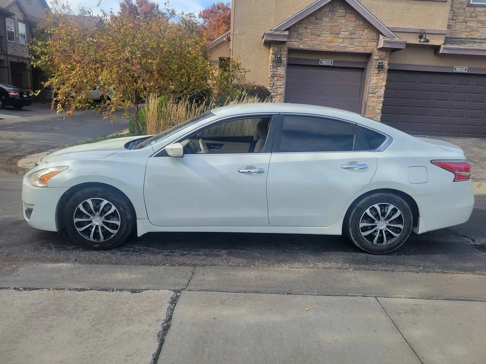 2015 Nissan Altima 5th Gen - Image 8 of 15