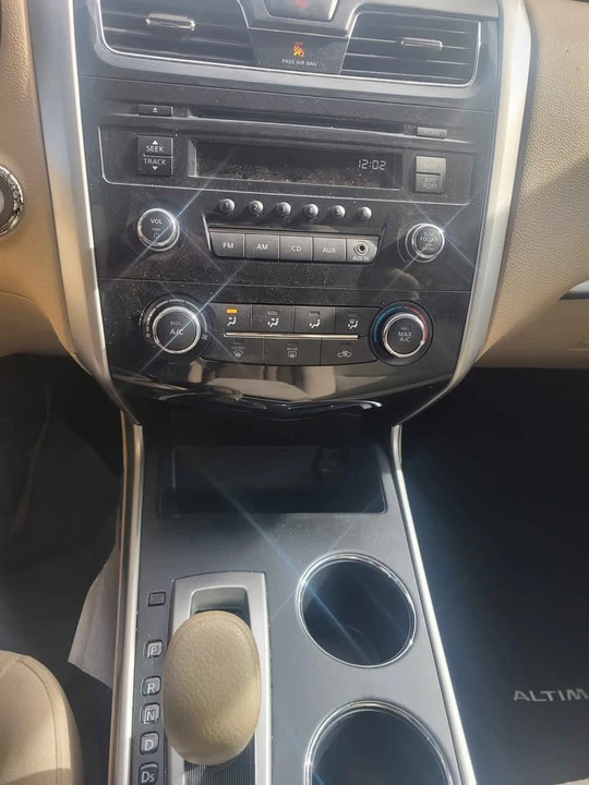 2015 Nissan Altima 5th Gen - Image 14 of 15