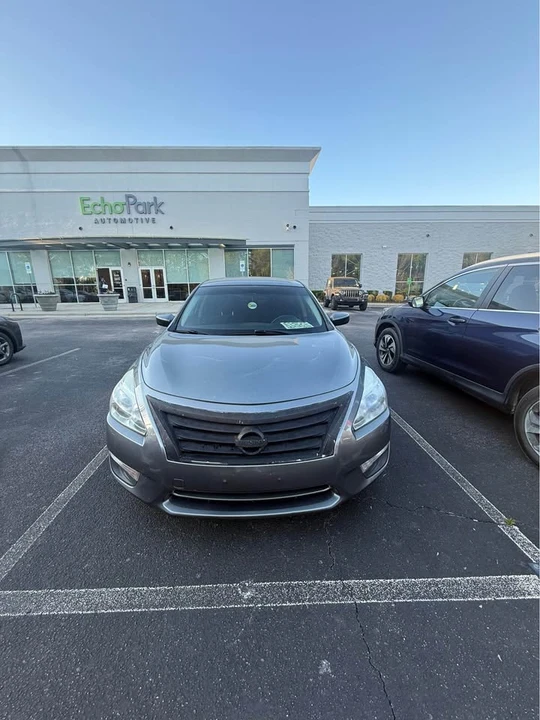2015 Nissan Altima 5th Gen - Image 2 of 10