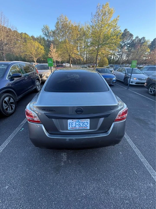 2015 Nissan Altima 5th Gen - Image 5 of 10