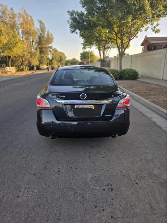 2015 Nissan Altima 5th Gen - Image 3 of 11