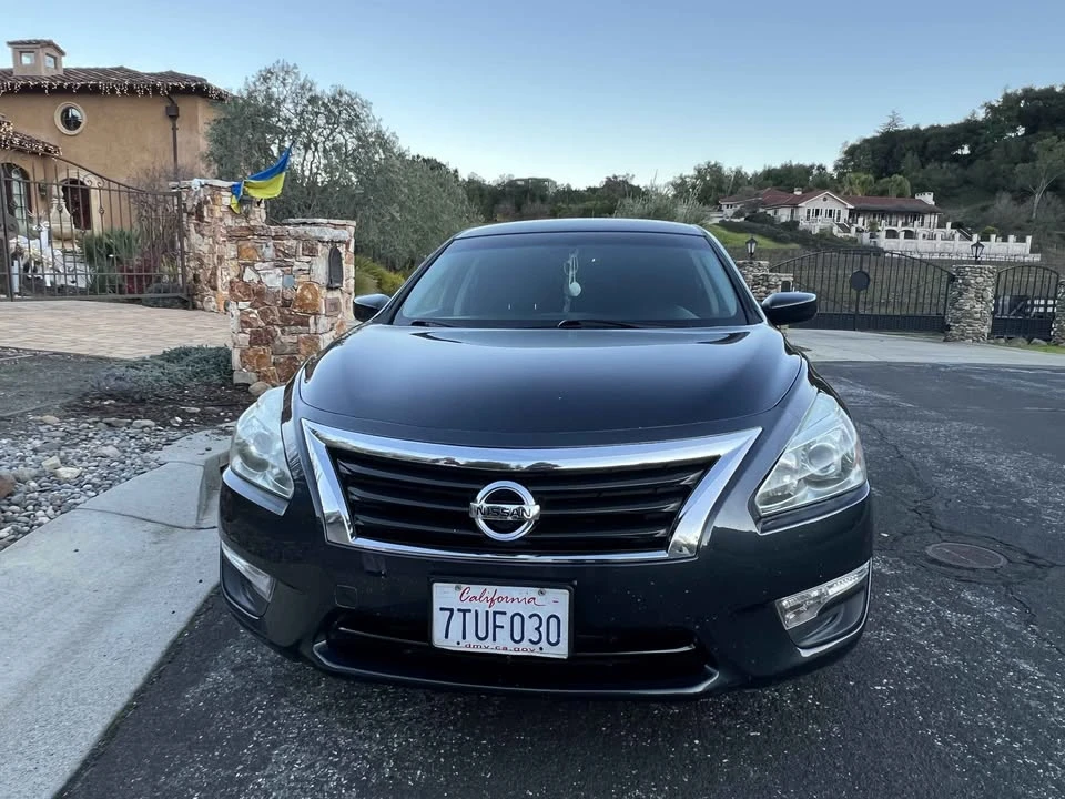 2015 Nissan Altima 5th Gen - Image 3 of 11