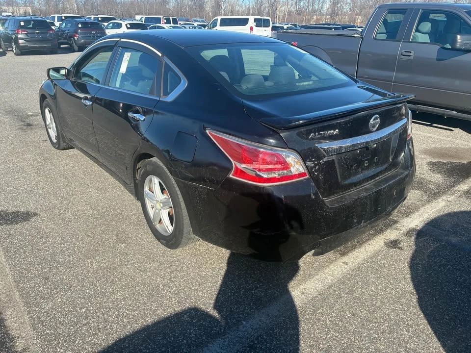 2015 Nissan Altima 5th Gen - Image 4 of 7
