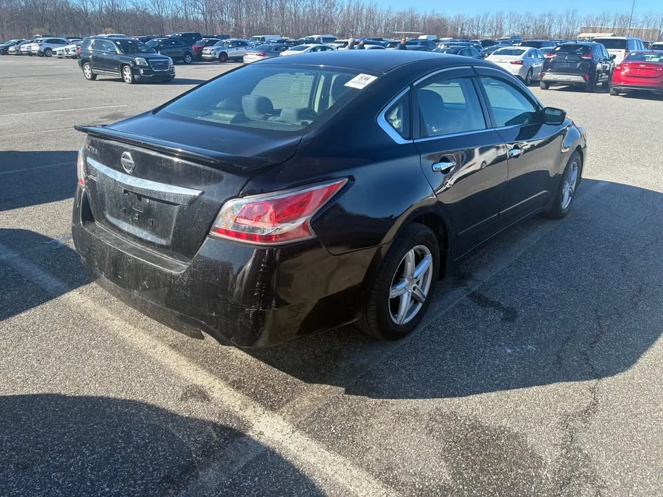 2015 Nissan Altima 5th Gen - Image 3 of 7