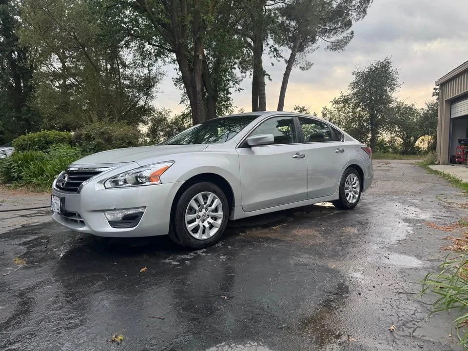 2015 Nissan Altima 5th Gen - Image 11 of 14